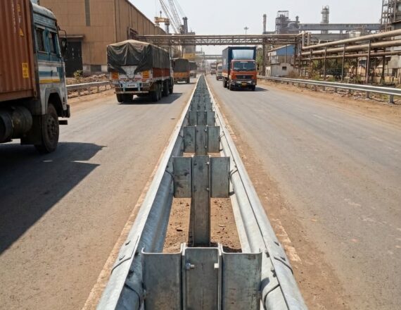 Crash_barriers_on_industrial_road_202605281956